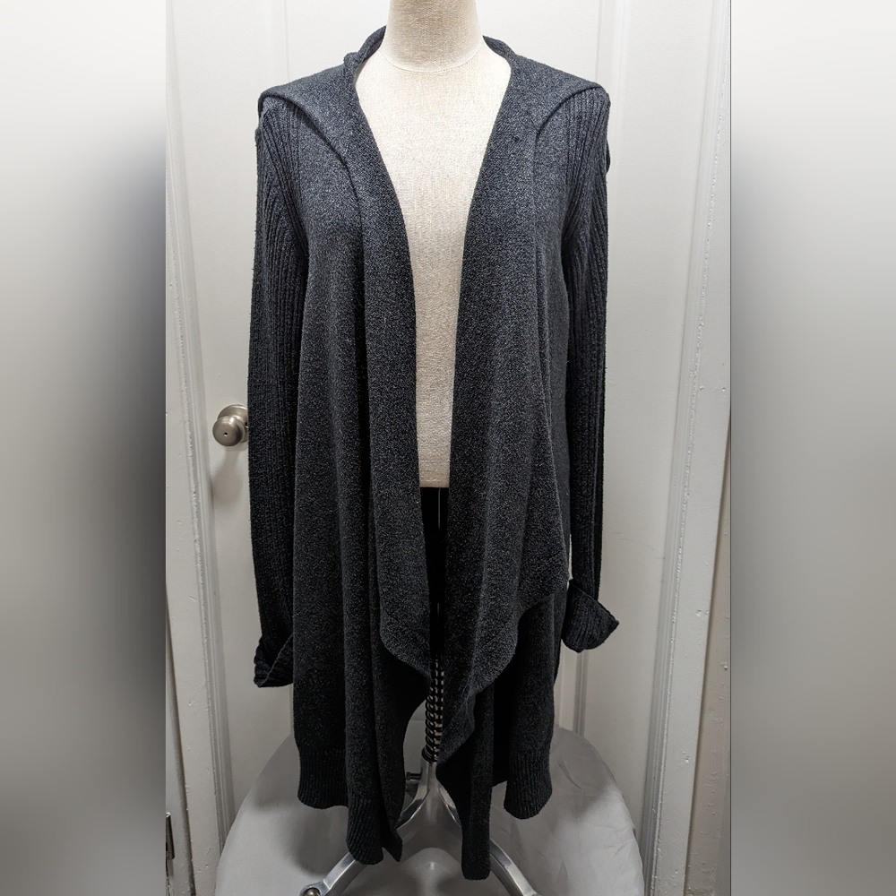 Simply Vera - Vera Wang pocket sweater in dark gray